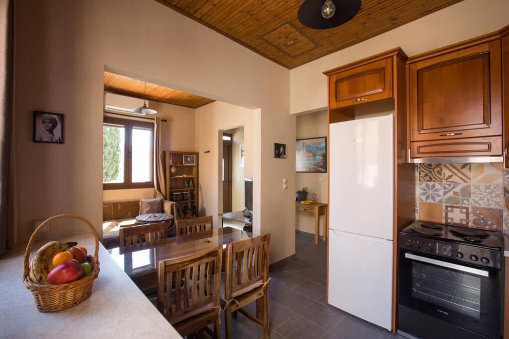 Kostas' House Argostoli Villa Екстериор снимка