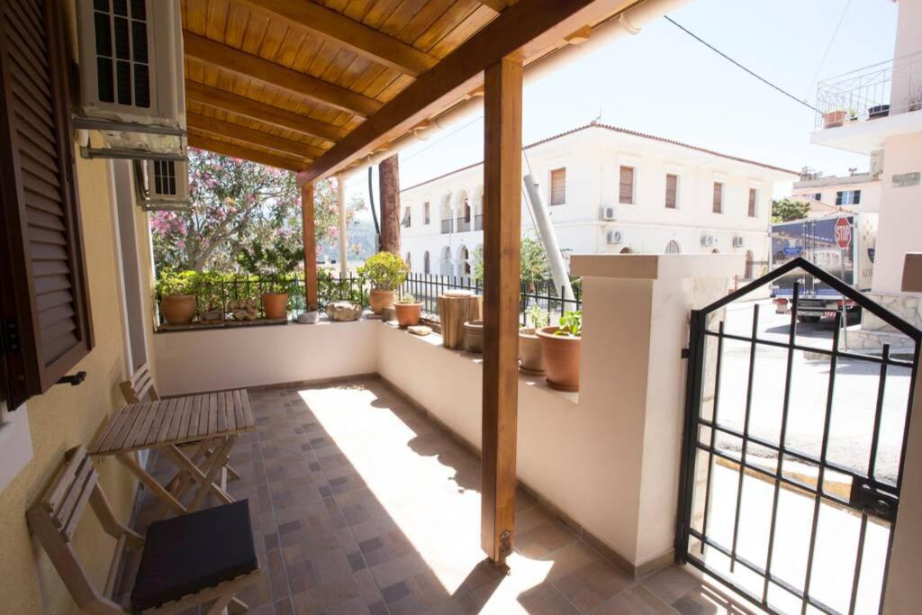 Kostas' House Argostoli Villa Екстериор снимка